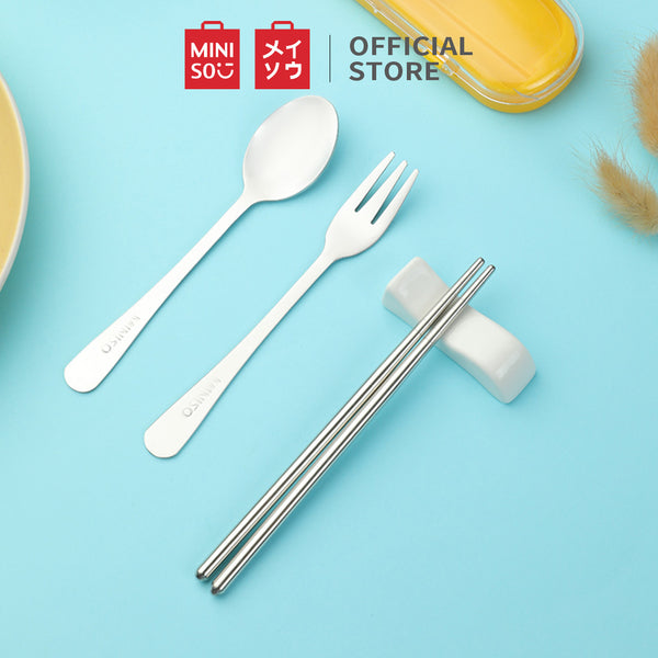 MINISO Peralatan Makan Portabel Set Peralatan Makan 3pcs dengan Casing