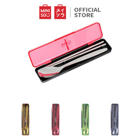 MINISO Set Sendok Sumpit 2 Pcs Traveling Travel Peralatan Makan Tableware Portable Alat Stainless Alat Makan Set Cutlery Stainless Sumpit Anak Dewasa Chopstick Spoon Dapur Warna-warni Colorful