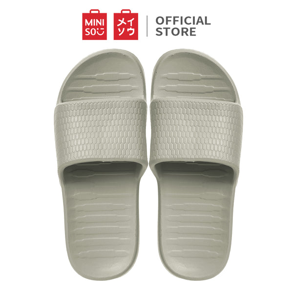 MINISO Sandal Kamar Mandi Sendal Selop Wanita Lembut Motif Sarang Madu