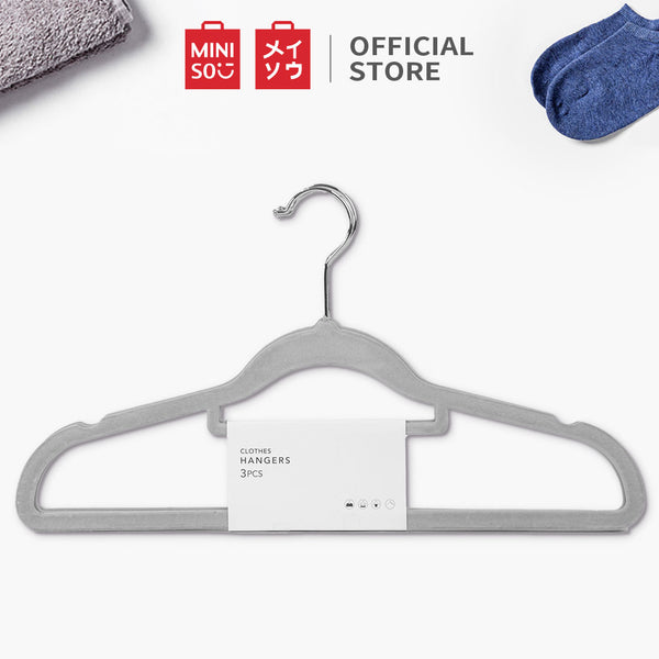 MINISO Gantungan Baju Plastik Anti Slip Hanger Clothes Celana  3 pcs