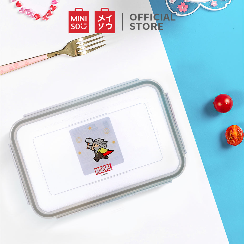 MINISO Marvel Kotak Makan Plastik Kotak Penyimpan Makanan Wadah Tempat Makanan 600ml, Random Pick