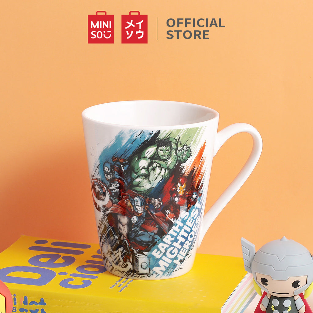 MINISO X MARVEL Mug Keramik Cangkir Kopi Cangkir Teh Panas dengan Pegangan 346ml