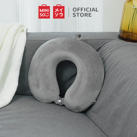 MINISO Bantal Leher Busa Memori Upgraded U-Shaped Memory Pillow Neck Pillow Foam Diupgrade Travel Perjalanan Mobil Kantor Rumah Pesawat Lembut Motif Karakter Home Multifungsi Serbaguna Empuk Halus Karakter