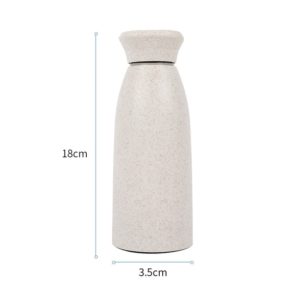 MINISO Botol dengan Pegangan Flexible Water Bottle 350ml